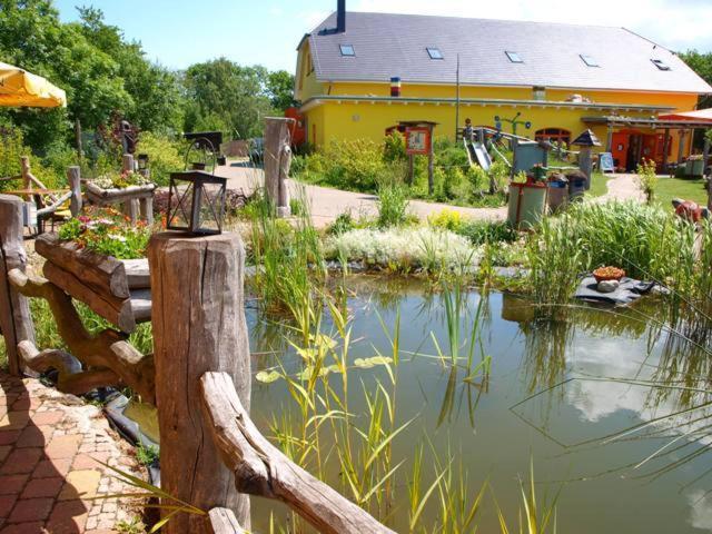 Landhotel Zum Honigdieb Ribnitz-Damgarten Eksteriør billede